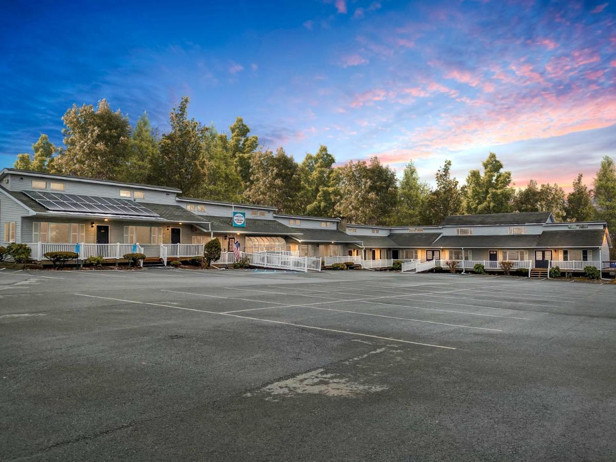 East Shore Lodging Hawley Exterior foto